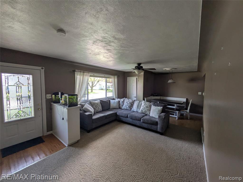 815 N Dewey Street, Owosso, MI 48867 — Photo 2