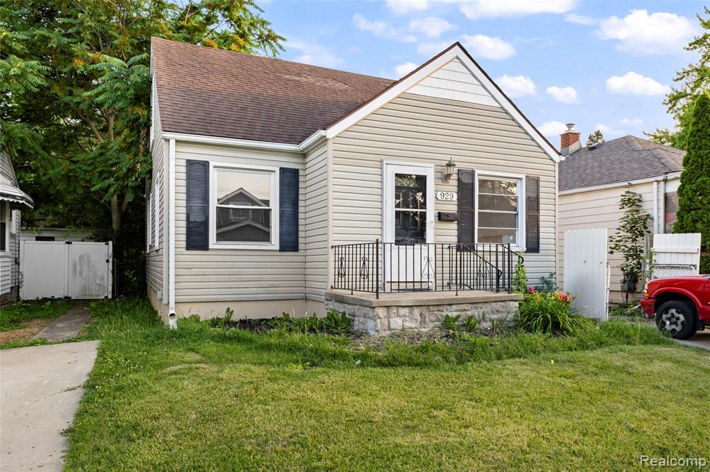 929 White Avenue, Lincoln Park, MI 48146 — Photo 4