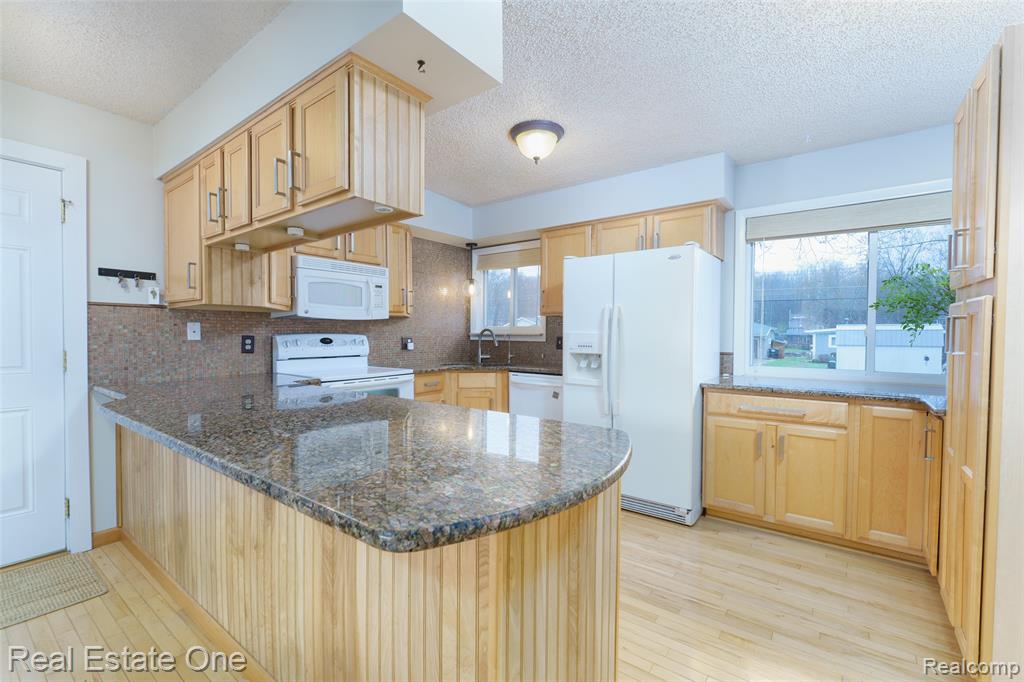 10846 Colony Road, Pinckney, MI 48169 — Photo 21