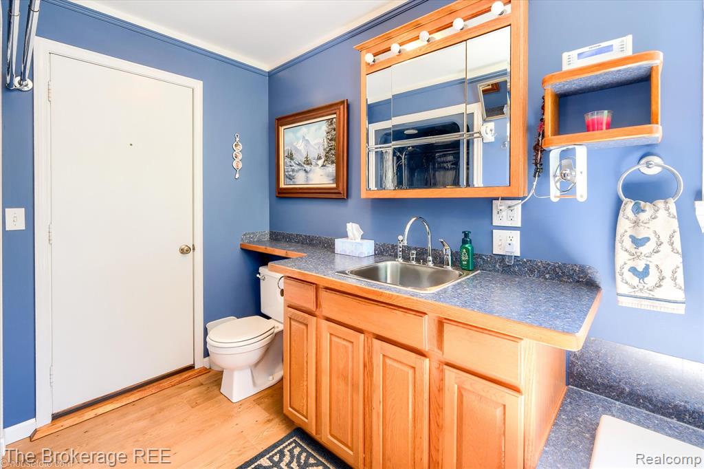 9050 E Bristol Road, Davison, MI 48423 — Photo 51