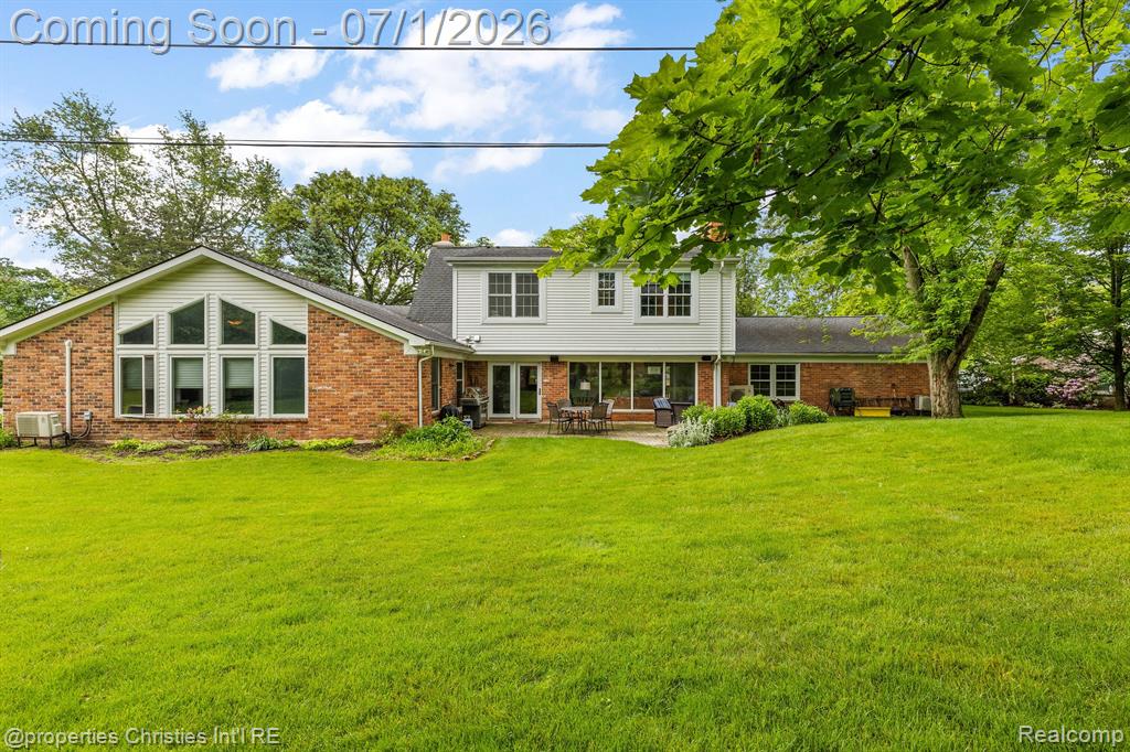 1760 CEDAR HILL Drive, Bloomfield Hills, MI — Photo 39