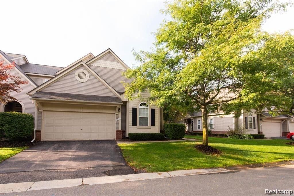 38492 SARATOGA Circle, Farmington Hills, MI 48331 — Photo 3