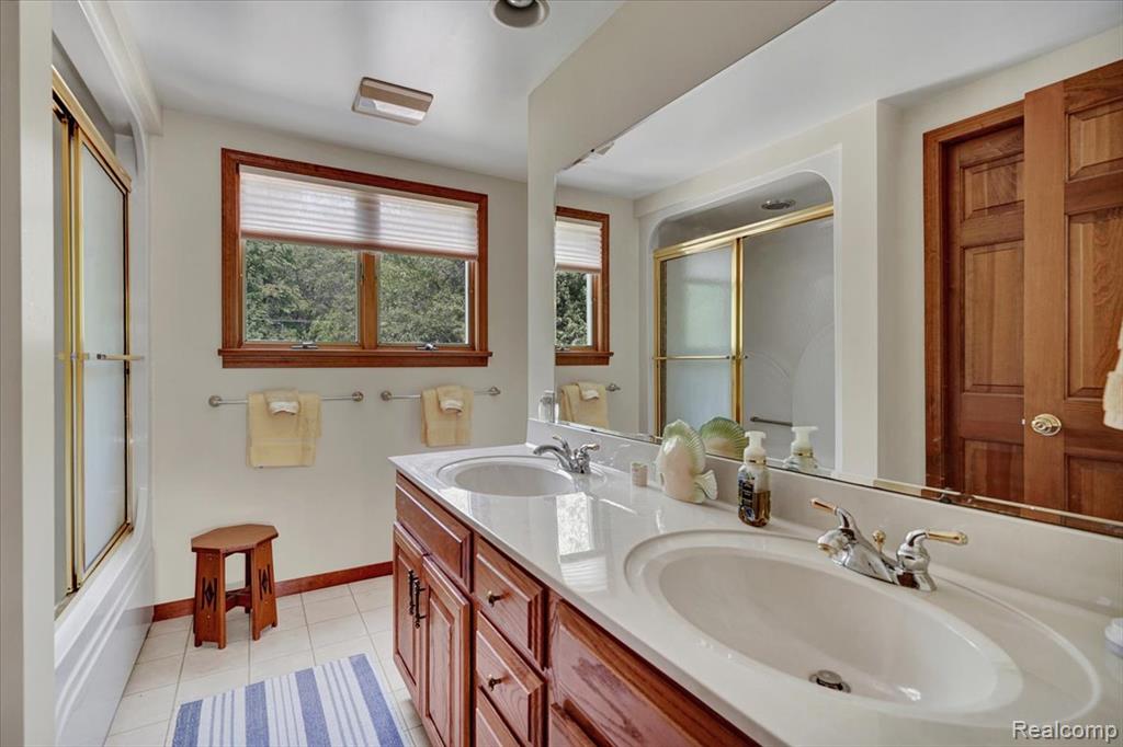 9683 Shore Drive, MI — Photo 20