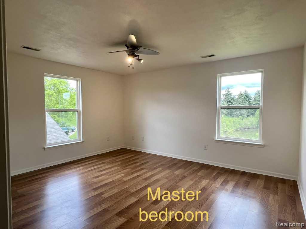 1245 Heatherwood Lane, Ann Arbor, MI 48108 — Photo 11