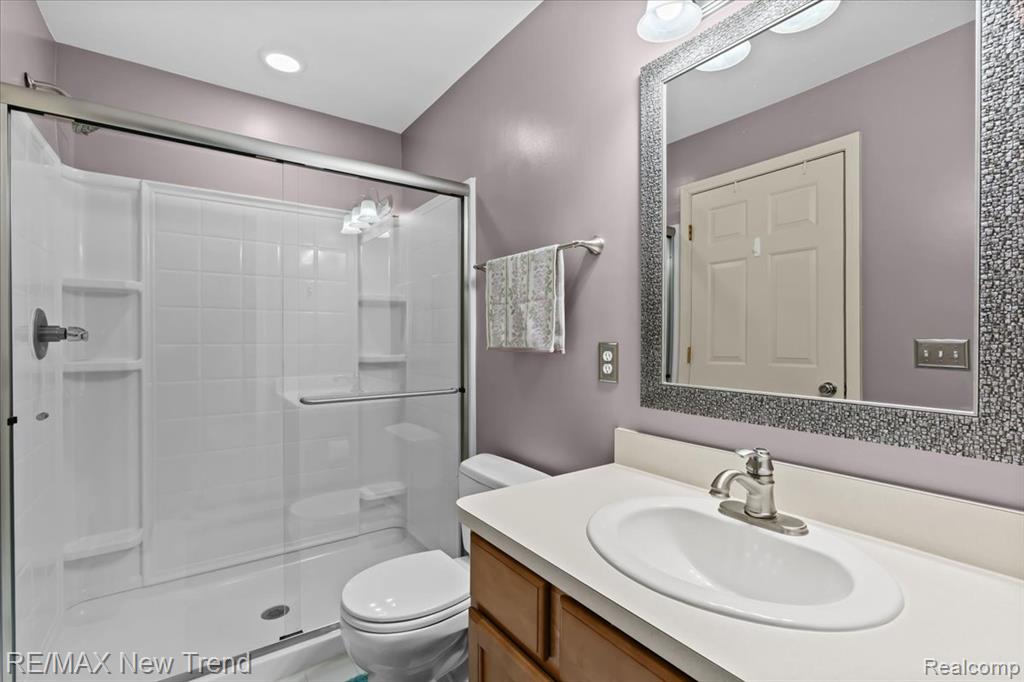 662 Village Lane, Milford, MI 48381 — Photo 23