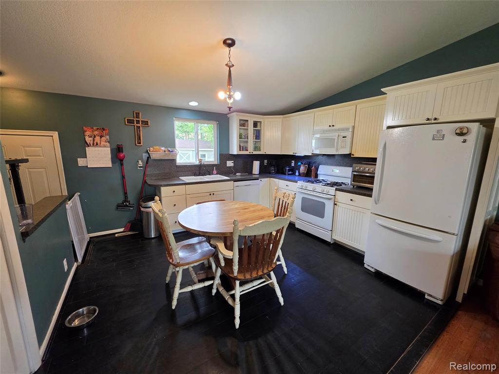 729 Fitzner Drive, Davison, MI 48423 — Photo 3