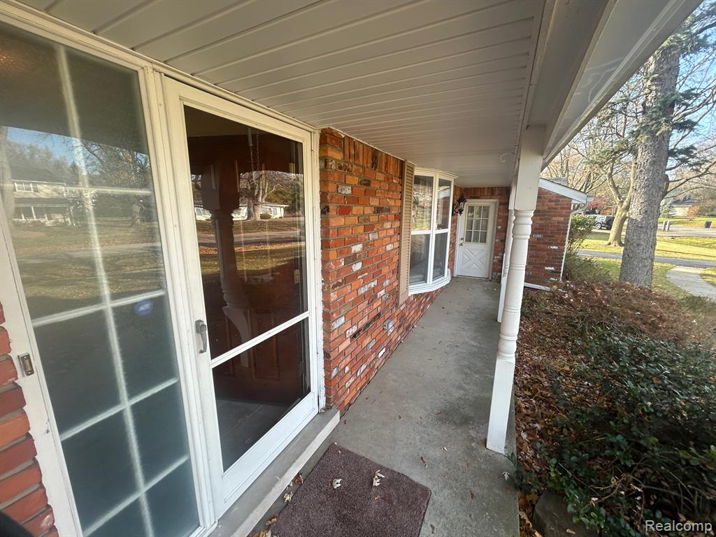 5659 KINGSMILL, Bloomfield Hills, MI — Photo 7