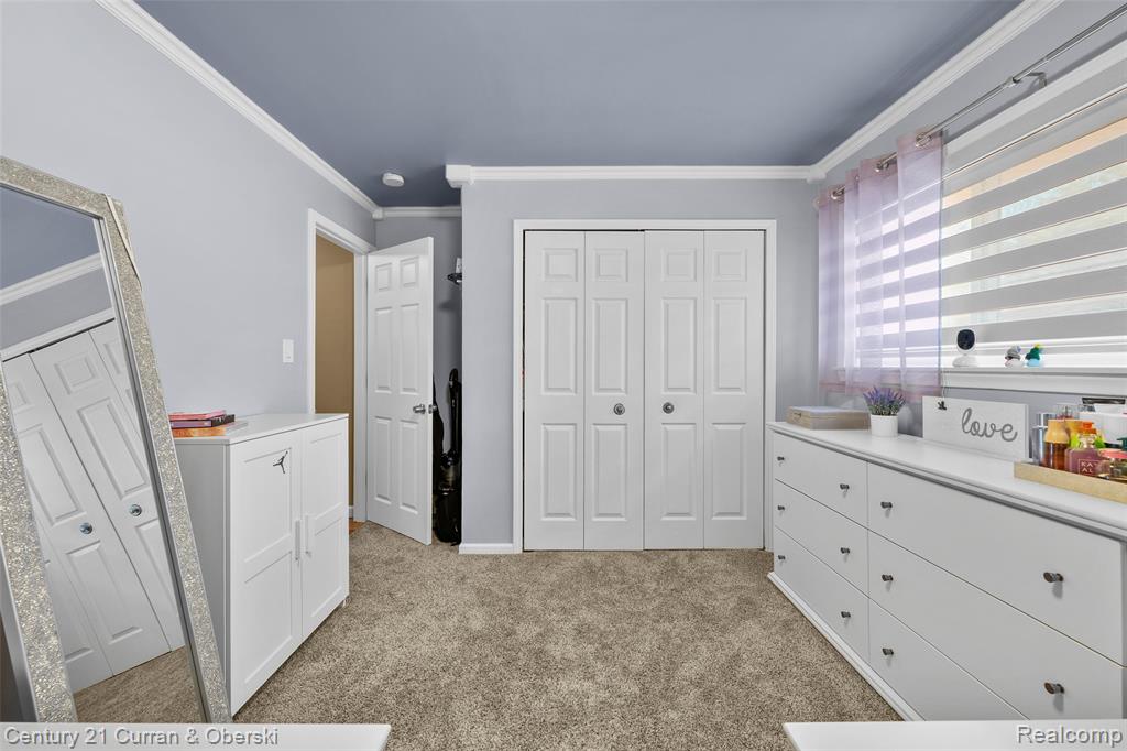 26331 Hass Street, Dearborn Heights, MI 48127 — Photo 14