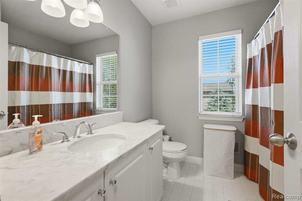 46604 Aarons Way, Canton, MI 48188 — Photo 27