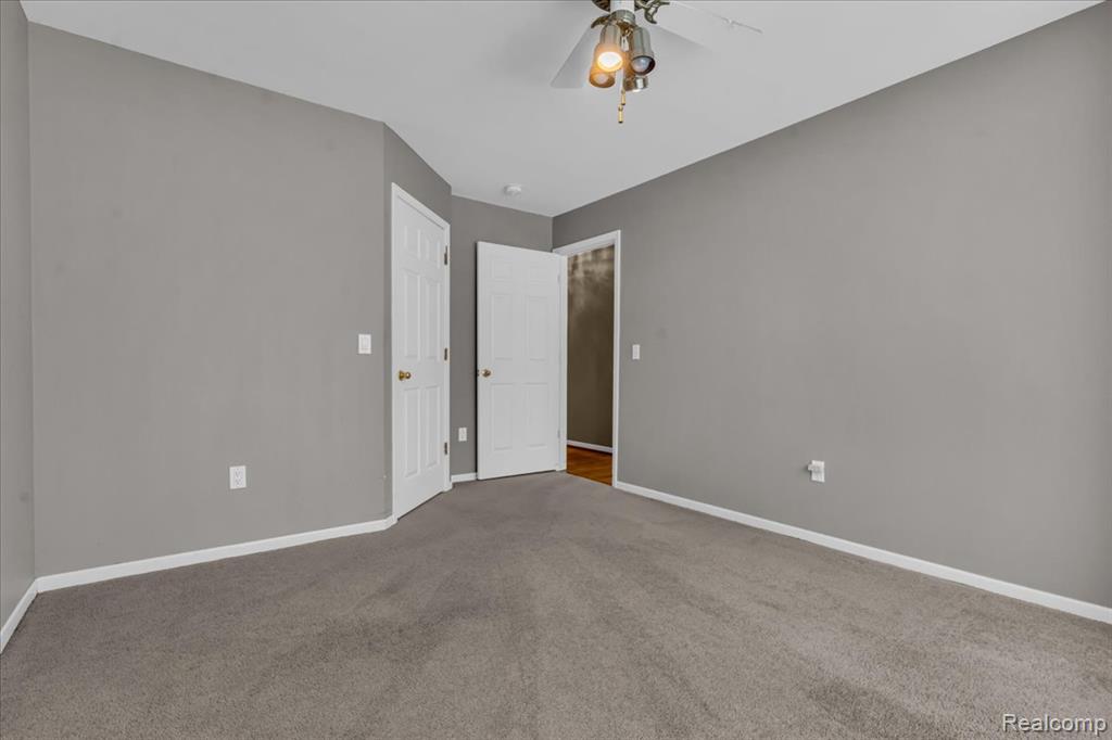 43855 Pinot Noir Drive, Sterling Heights, MI 48314 — Photo 25