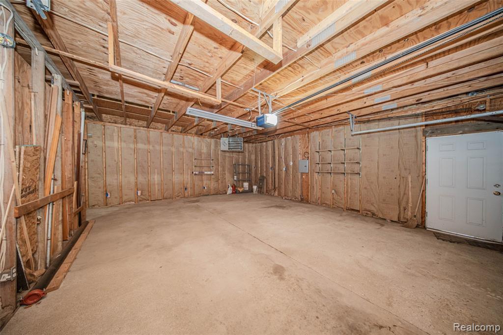 9042 Gale Road, White Lake, MI — Photo 73