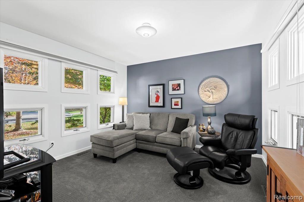 2193 TRILLIUM WOODS Drive, Ann Arbor, MI 48105 — Photo 9