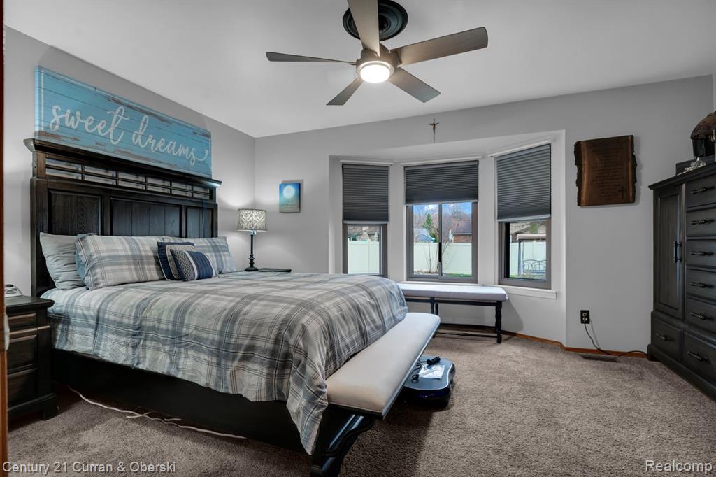 21539 Deerfield Drive, Woodhaven, MI 48183 — Photo 18