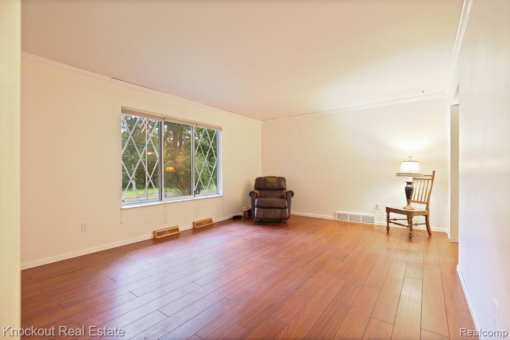 4861 Dorothy Street, Vassar, MI 48768 — Photo 7