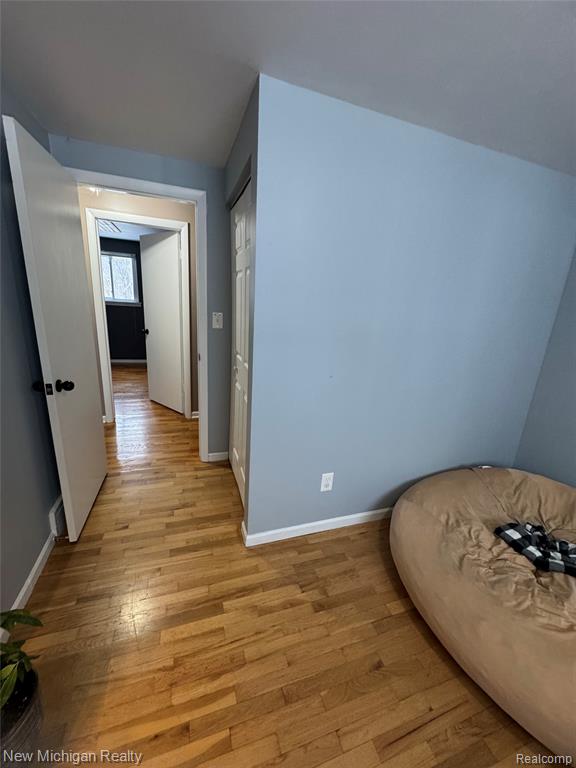 9390 Gale Road, Goodrich Vlg, MI — Photo 9