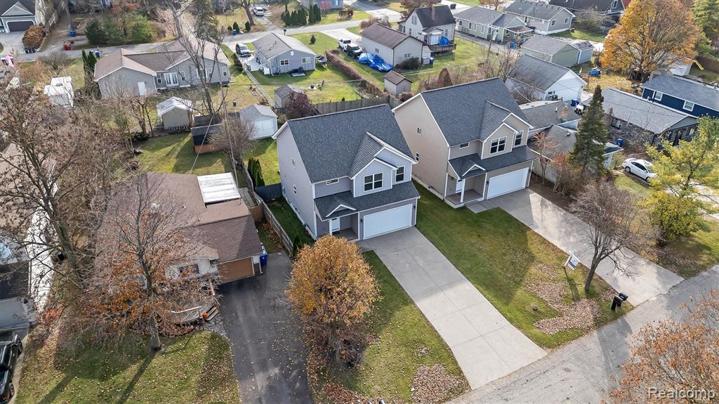 4001 Elmhurst Road, Waterford, MI 48328 — Photo 30