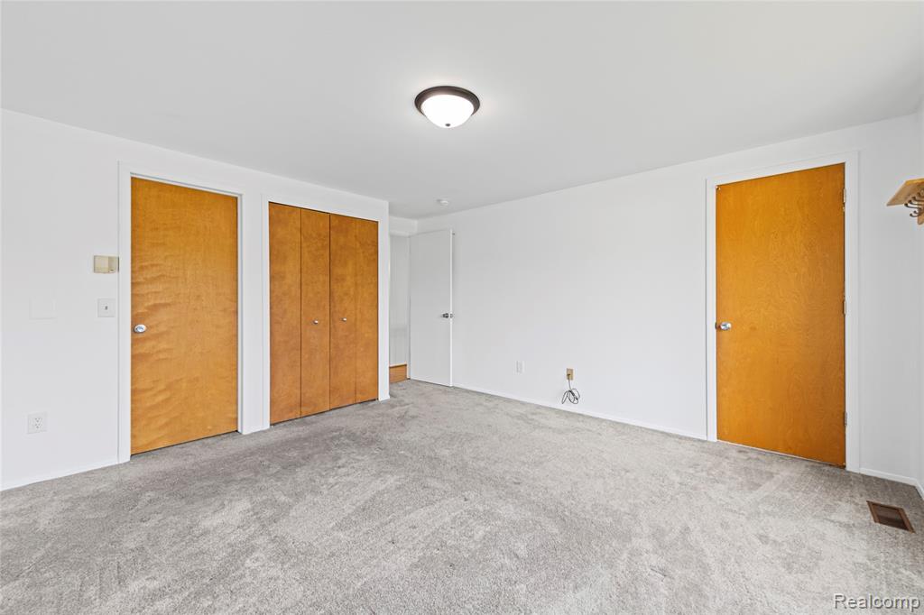 4959 Kingswood Drive, Warren, MI 48092 — Photo 21