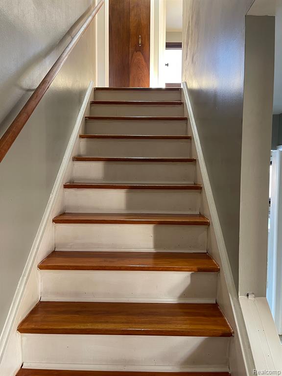 40420 MEADE POINT Drive, Sterling Heights, MI 48313 — Photo 14