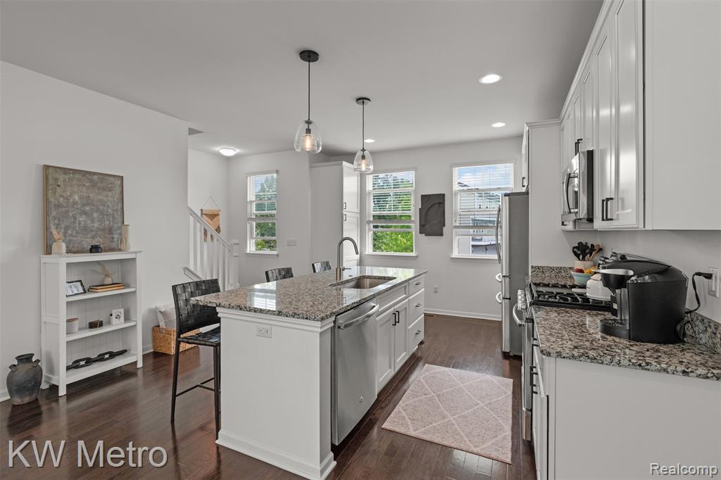 508 Midland Boulevard, Royal Oak, MI 48073 — Photo 11