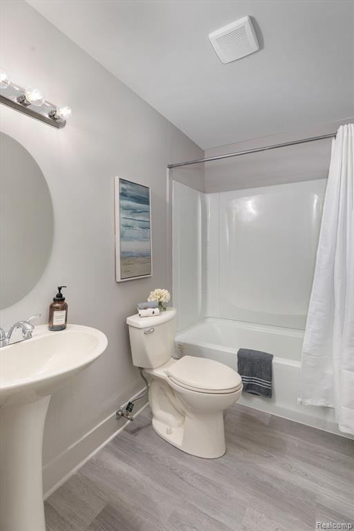 9257 WASHINGTON Street, Romulus, MI 48174 — Photo 17