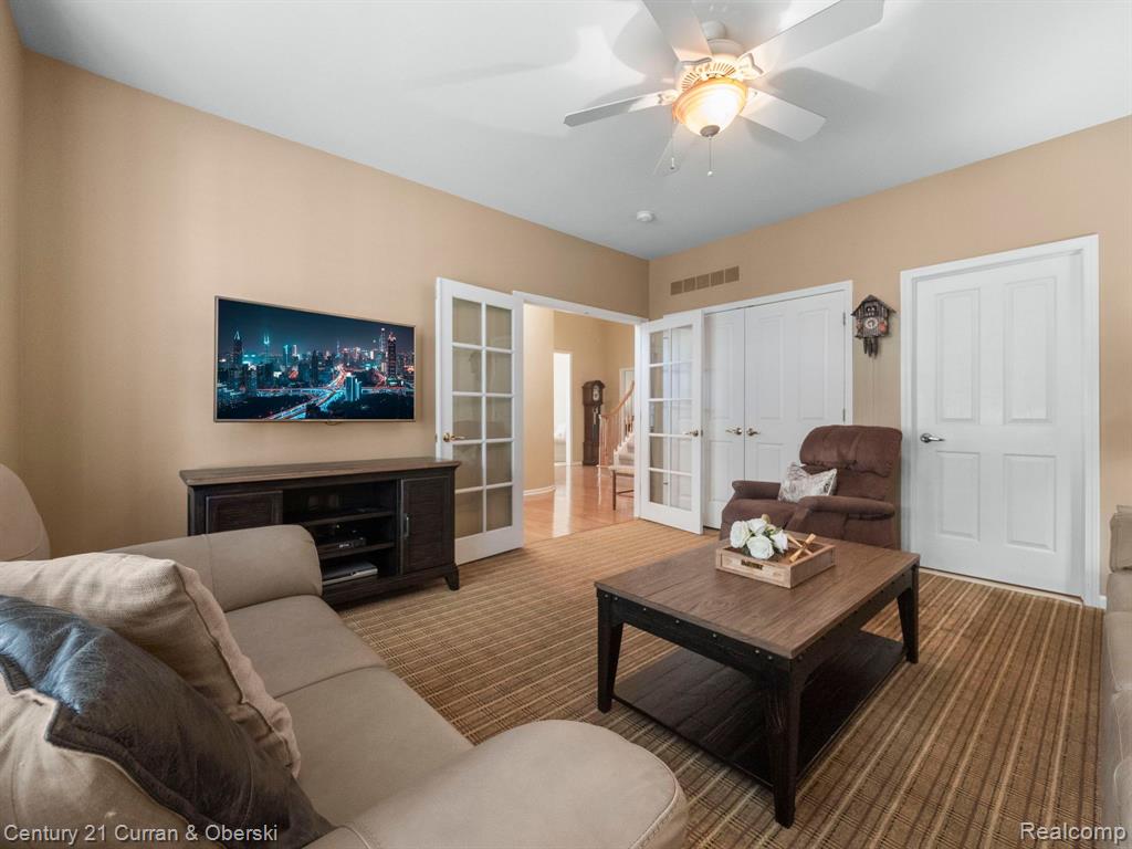 16585 LYONHURST Circle, 115, Northville, MI 48168 — Photo 10