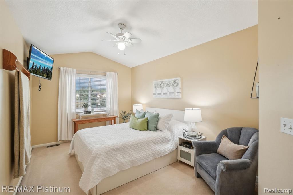 469 Lilly View Court, 53, Howell, MI 48843 — Photo 16