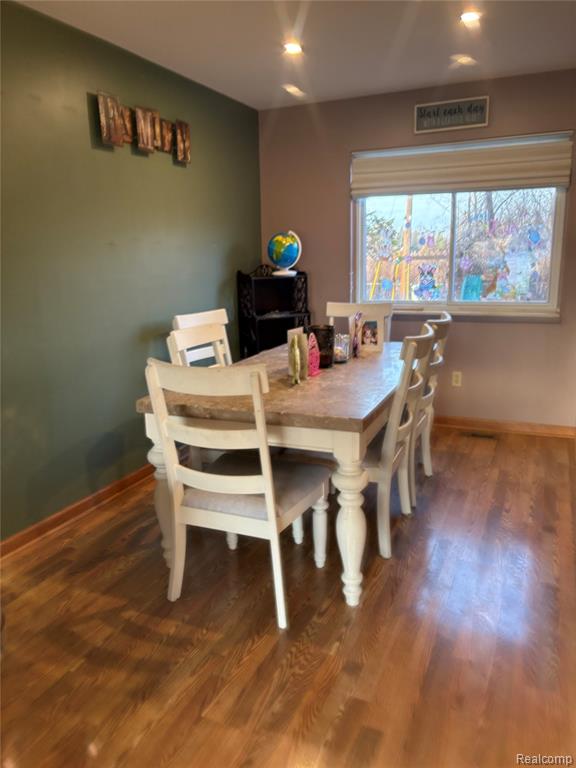 24816 Pamela Street, Flat Rock, MI 48134 — Photo 12
