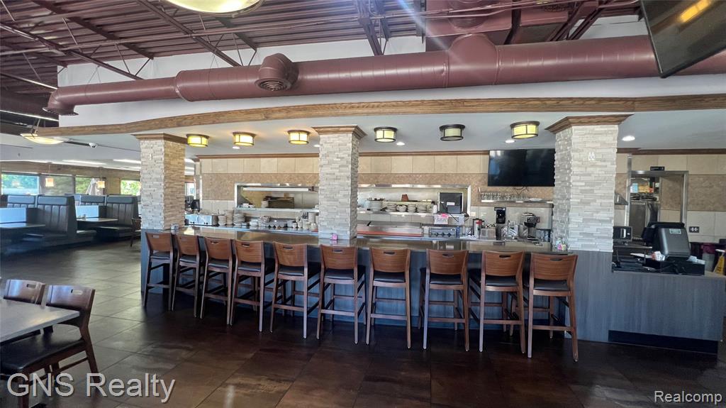 3364 Rochester Rd, Troy, MI 48083 — Photo 14