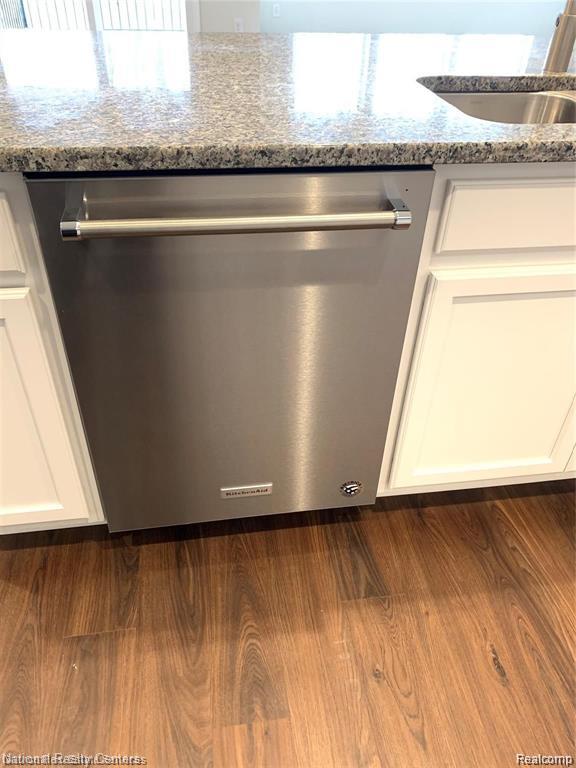 43683 Chancellor Lane, Novi, MI — Photo 10