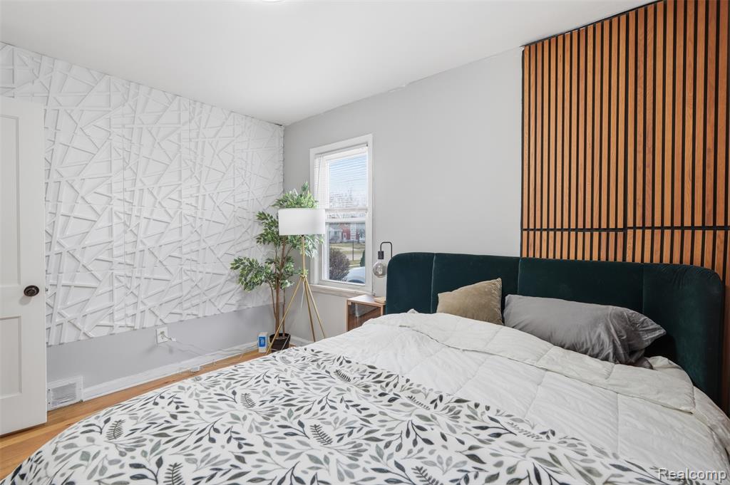 14000 Lincoln Street, Oak Park, MI 48237 — Photo 17