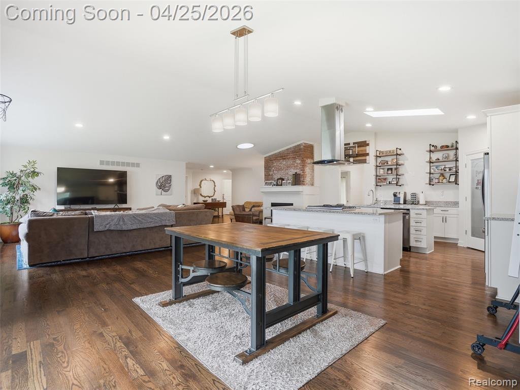 590 N Sheldon Road, Plymouth, MI 48170 — Photo 8