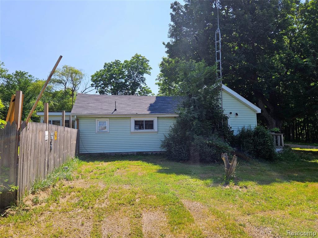 6406 12th Street, Otter Lake, MI 48464 — Photo 4