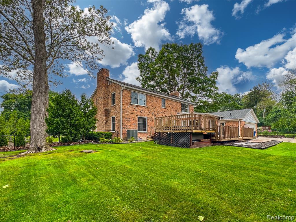 100 Overhill Road, Bloomfield Hills, MI 48301 — Photo 41