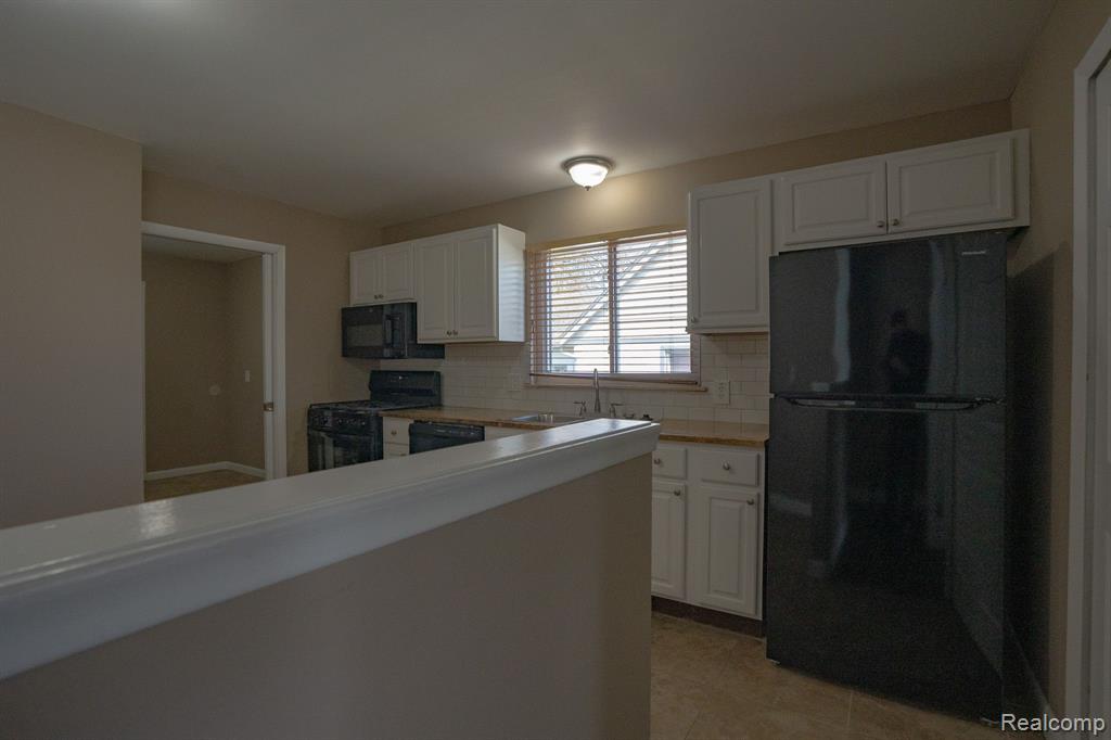 7431 ANNA Avenue, Warren, MI 48092 — Photo 5