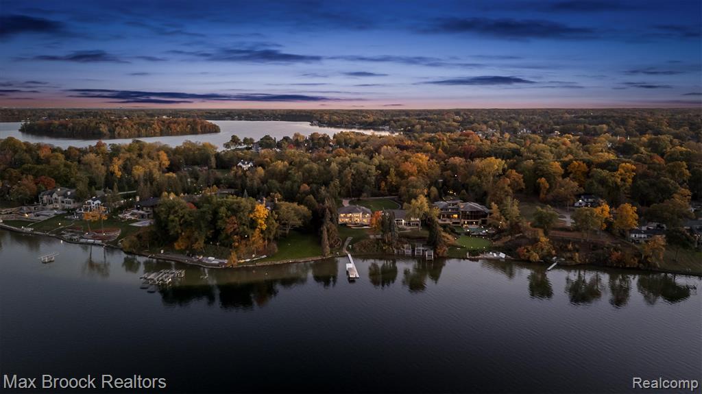 4764 Dow Ridge Road, Orchard Lake Village, MI 48324 — Photo 88