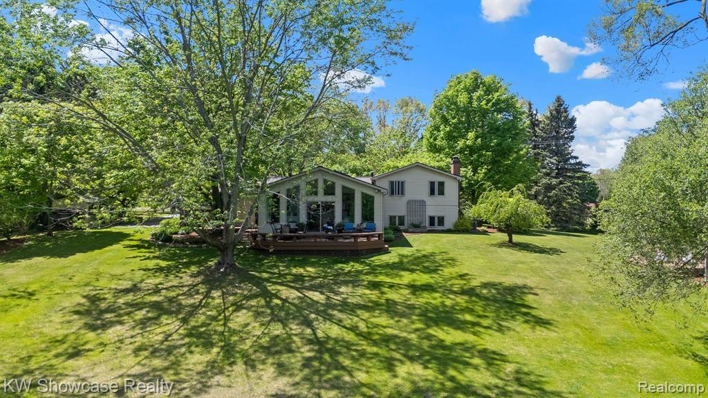 6690 CUTHBERT Road, White Lake, MI — Photo 3