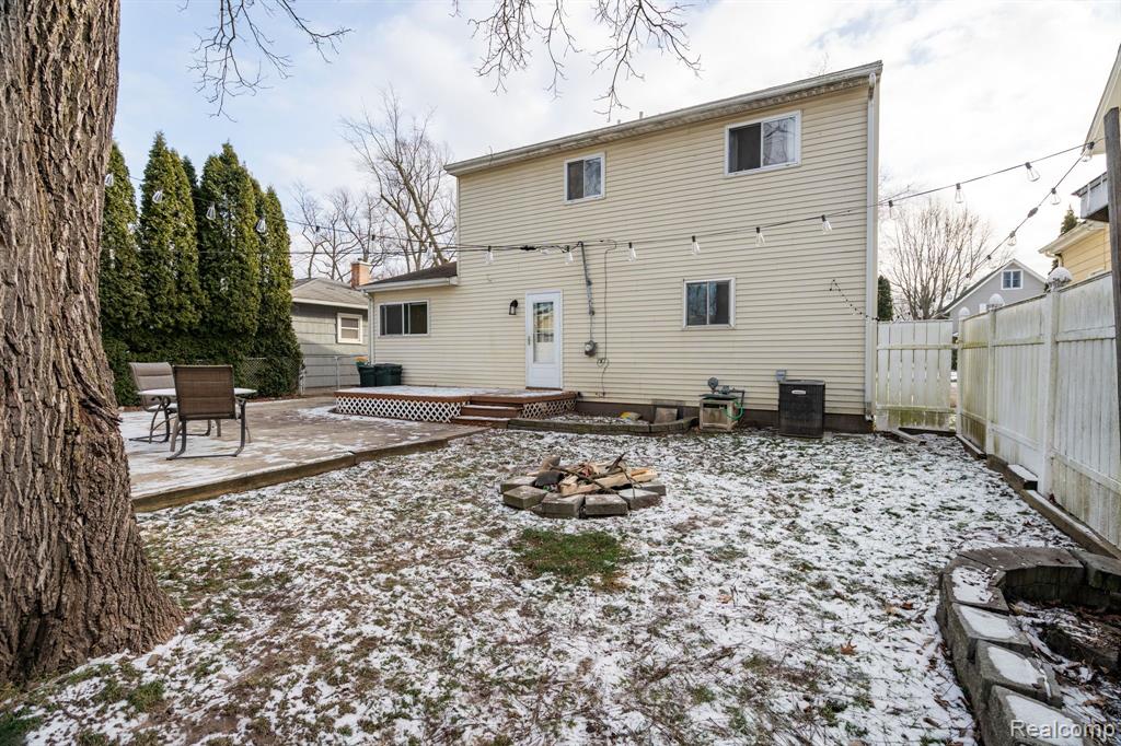 271 FAIRGROVE Street, Romeo, MI 48065 — Photo 24