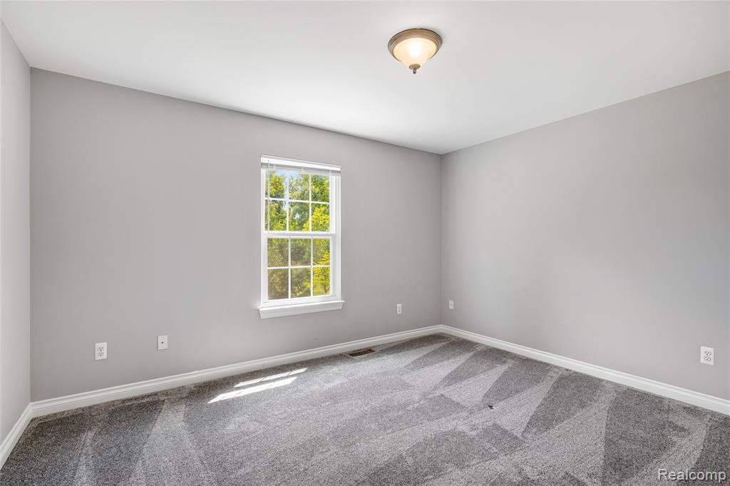 20798 Oak Ridge Drive, Clinton Twp, MI 48036 — Photo 30