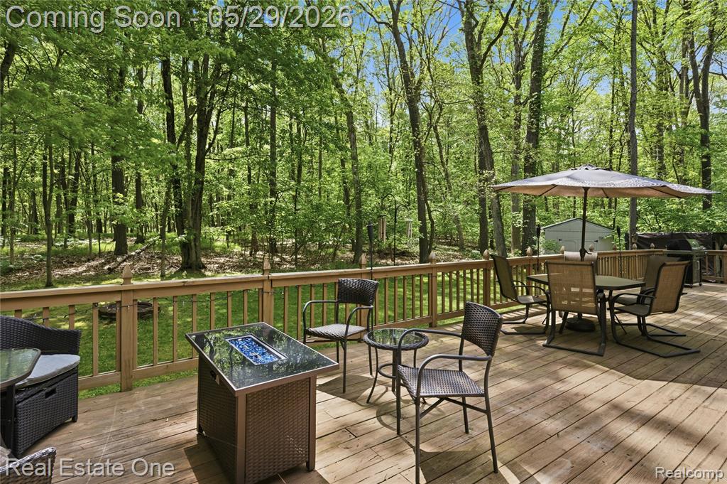 4640 Oak Lane, Whitmore Lake, MI 48189 — Photo 30