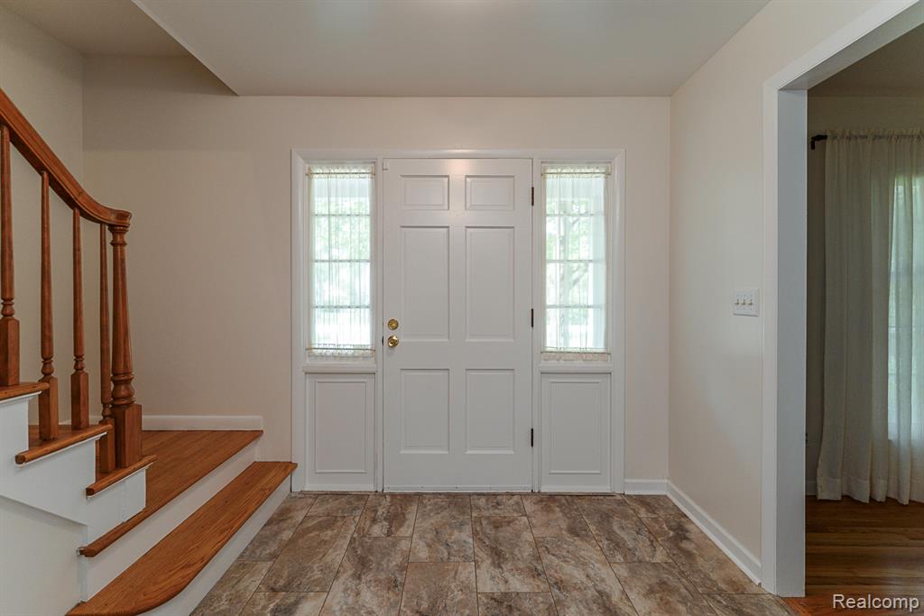 4355 Joanne Drive, Ann Arbor, MI 48103 — Photo 5