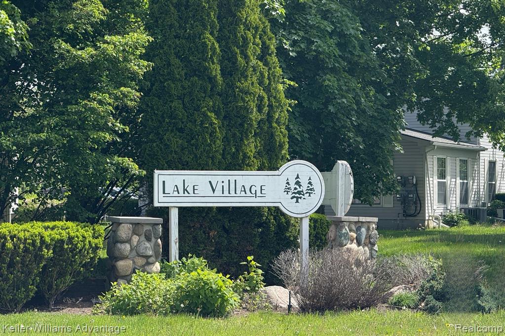 1478 Harbor Drive, Walled Lake, MI 48390 — Photo 26