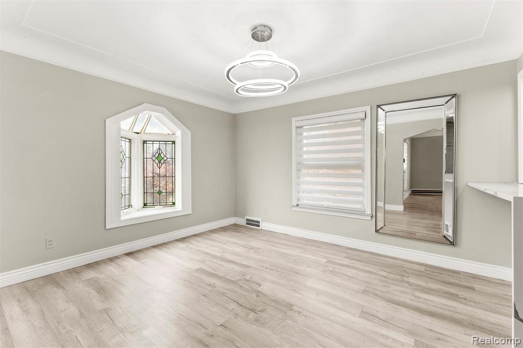 4775 ORCHARD Avenue, Dearborn, MI 48126 — Photo 11