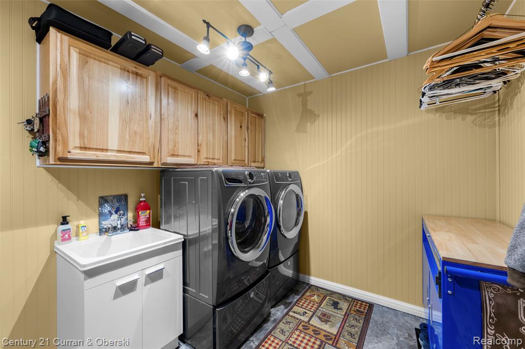 36152 Fairway Drive, Livonia, MI, 48152