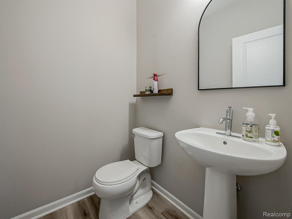 504 Anne Avenue, Brighton, MI 48116 — Photo 18