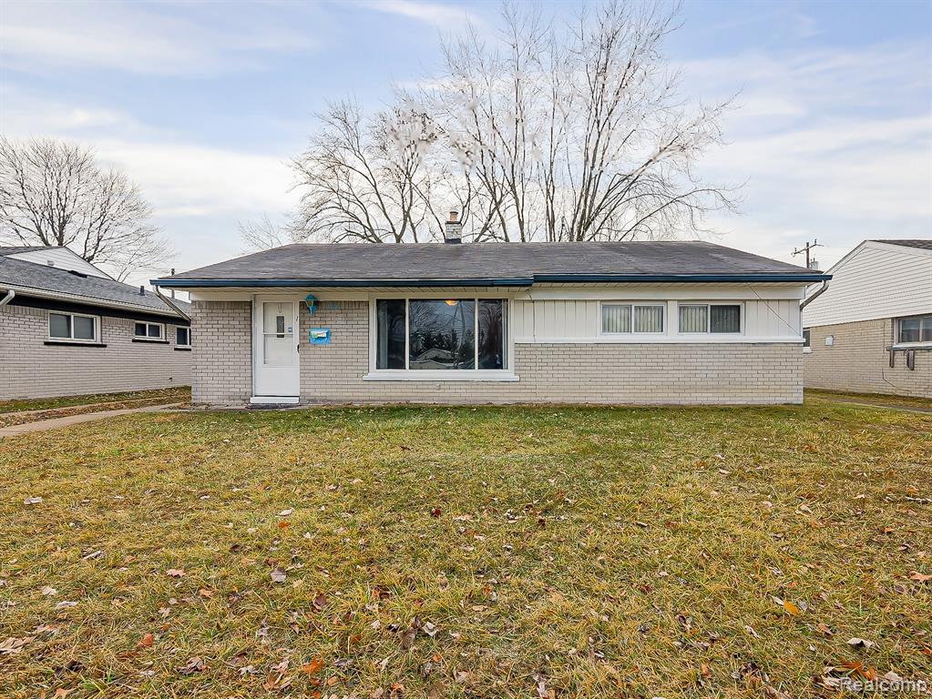 948 E Kalama Avenue, Madison Heights, MI 48071 — Photo 30