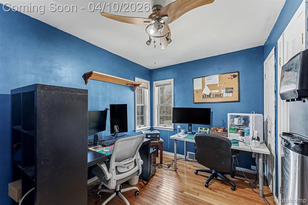 713 Riverbank Street, Lincoln Park, MI 48146 — Photo 16
