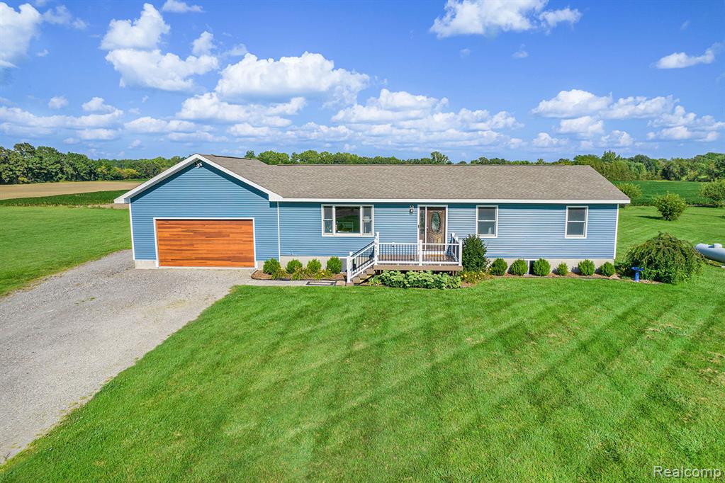 9437 Sheridan Road, Gaines Vlg, MI 48436 — Photo 29