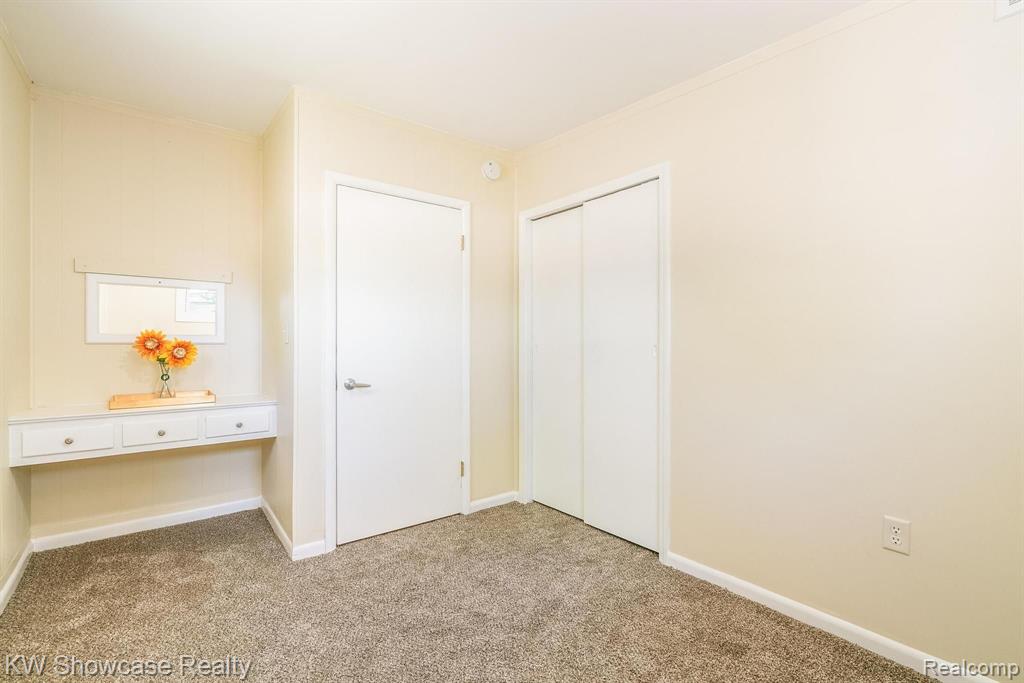71 W Wabash Avenue, Belleville, MI 48111 — Photo 18