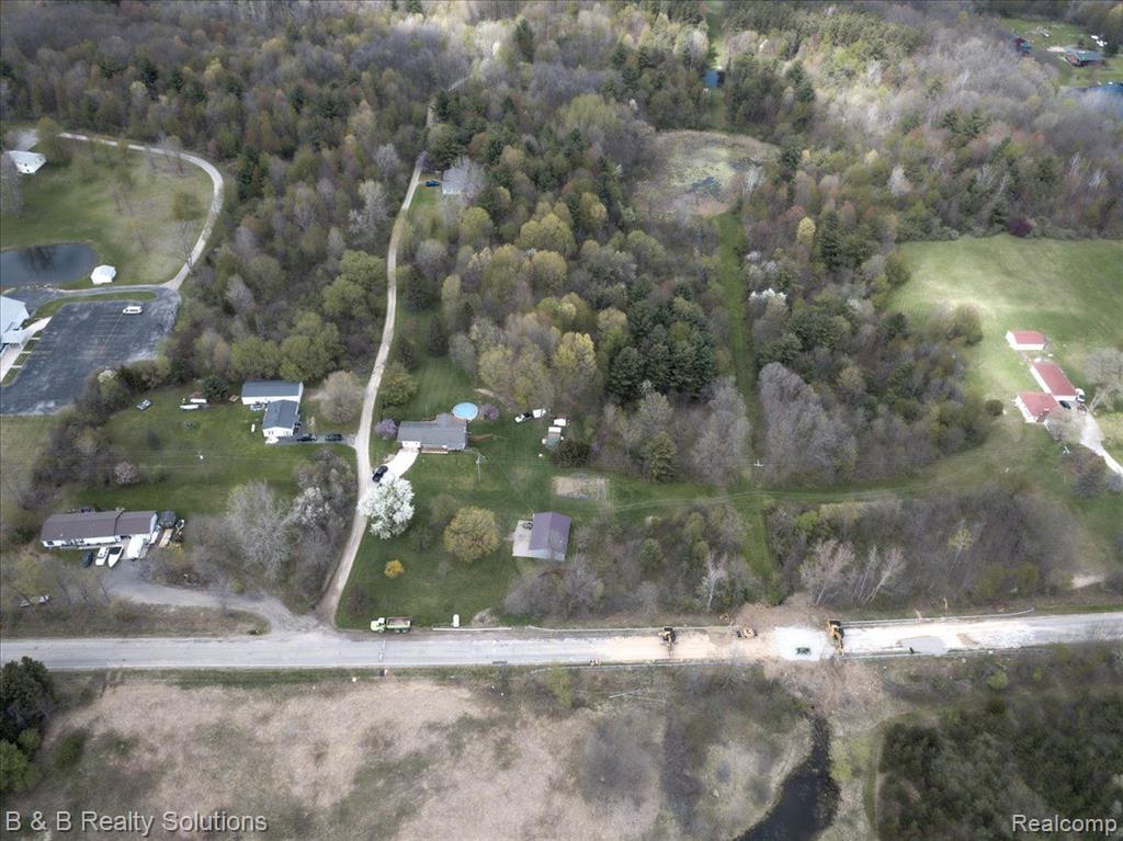 4114 COLUMBIAVILLE Road, Columbiaville, MI 48421 — Photo 35