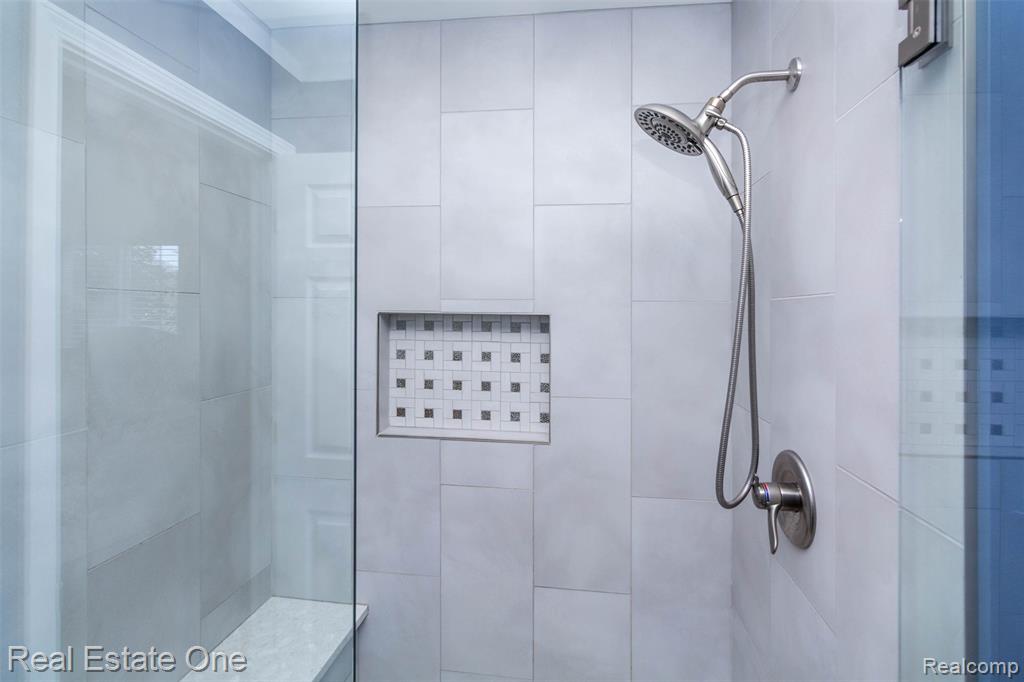 3306 Muirfield Circle, White Lake, MI 48383 — Photo 39